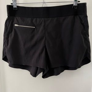 Athleta Mod Trekkie Shorts, like new!